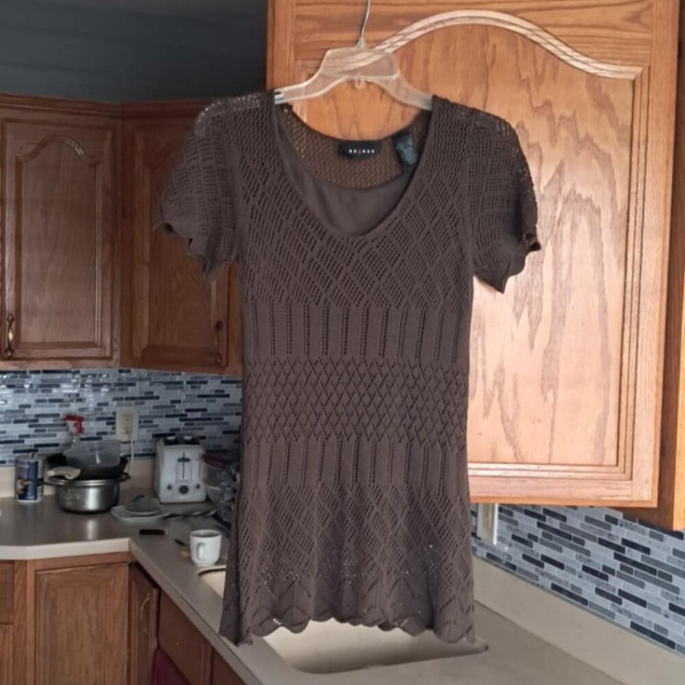 WOMENS TOP SIZE  S